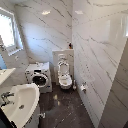Апартаменты New Flat Musac With Great View Дуги-Рат