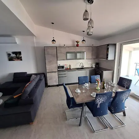 New Flat Musac With Great View Apartman *