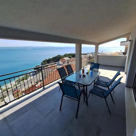 Апартаменты New Flat Musac With Great View Дуги-Рат
