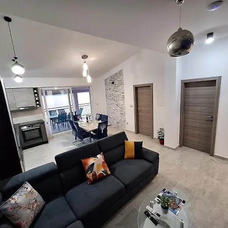 New Flat Musac With Great View Дуги-Рат