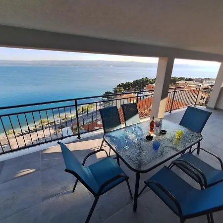 Апартаменты New Flat Musac With Great View Дуги-Рат