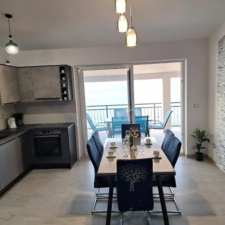 New Flat Musac With Great View Dugi Rat