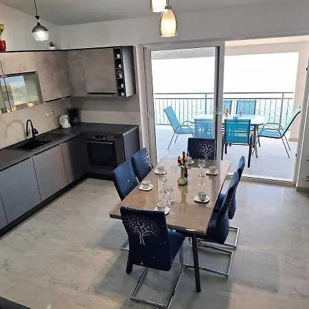 New Flat Musac With Great View Dugi Rat