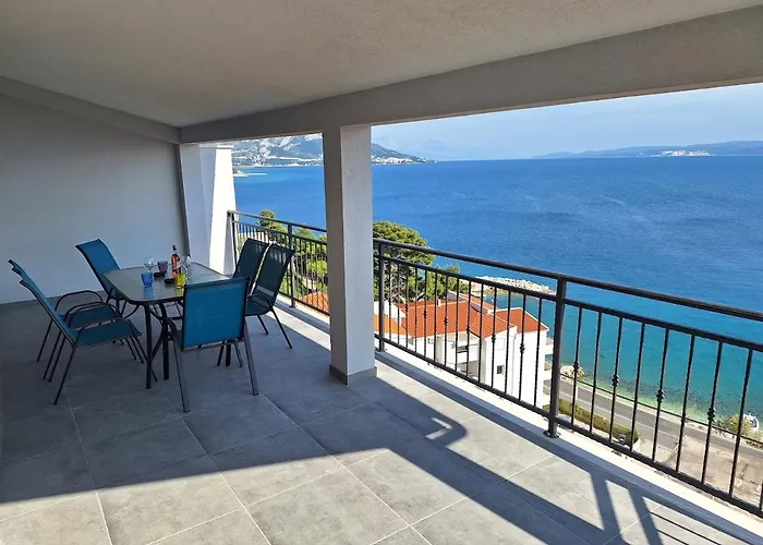 New Flat Musac With Great View Apartman